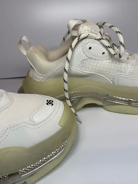 Balenciaga Triple S Sneakers in Off-White and Translucent Sole - Picture 3 of 9